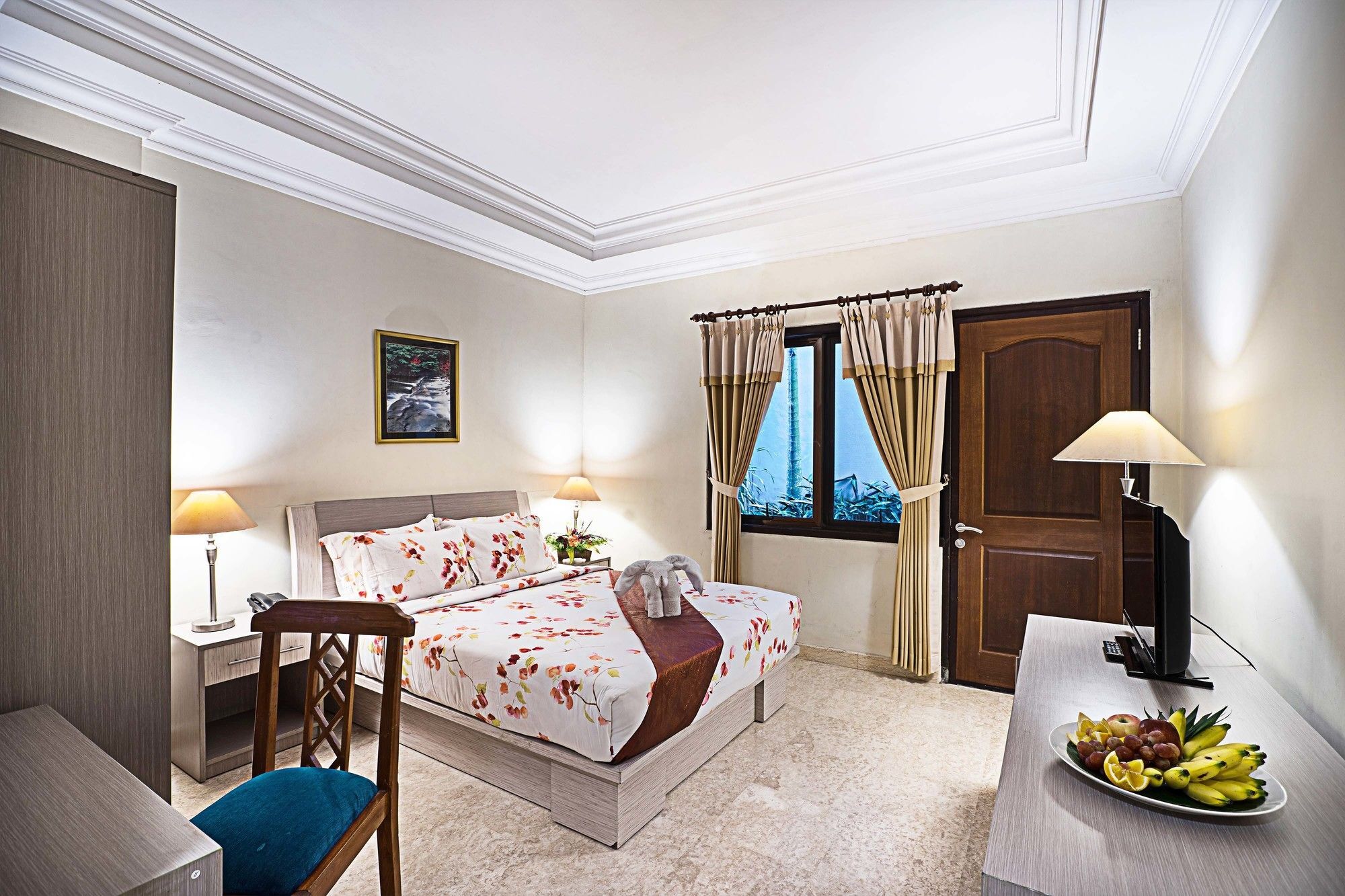 Royal Hotel Tretes Prigen Екстер'єр фото