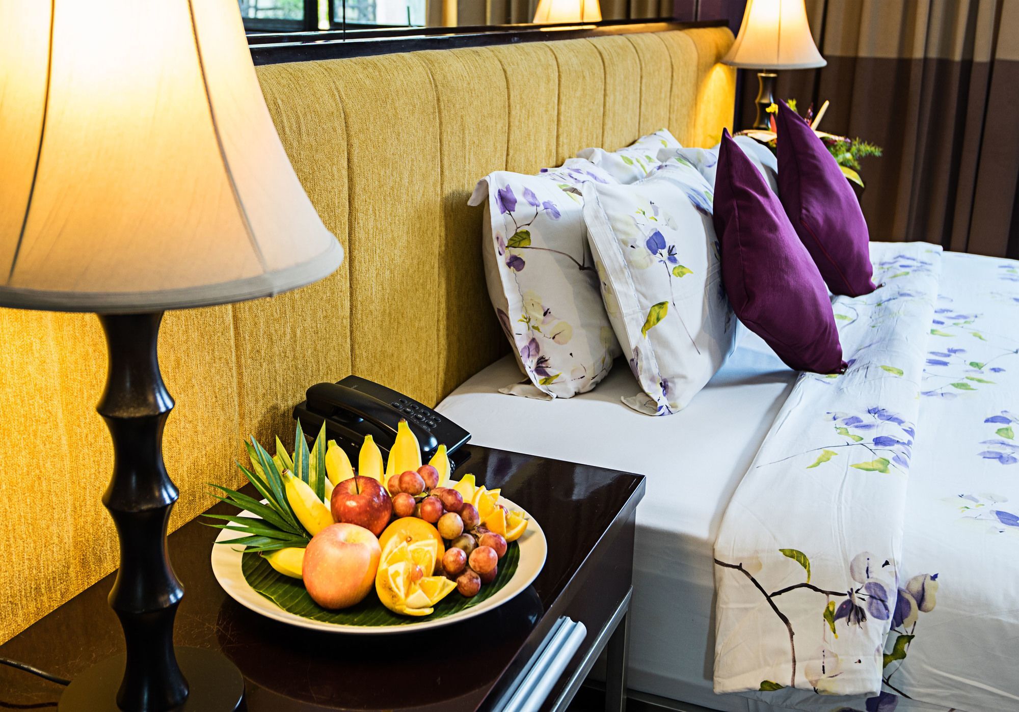 Royal Hotel Tretes Prigen Екстер'єр фото